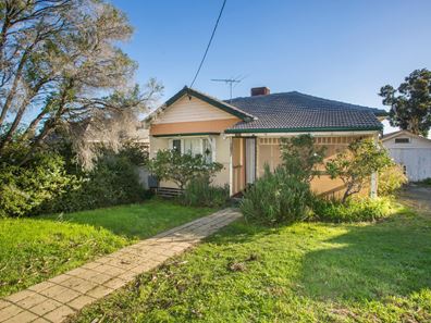 15 Koolgoo Way, Koongamia WA 6056