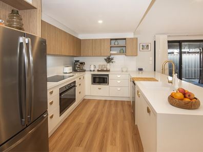 2/1 Galley Ramble, Dunsborough WA 6281