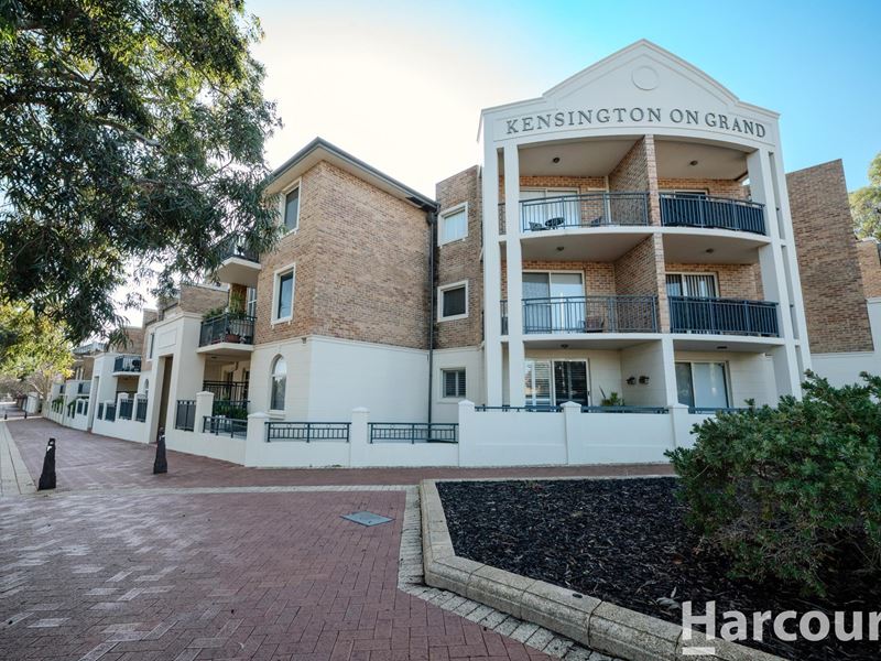 24/101 Grand Boulevard, Joondalup
