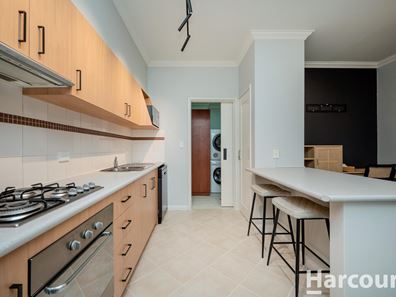 24/101 Grand Boulevard, Joondalup WA 6027