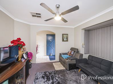 7/30 Winchester Place, Ballajura WA 6066