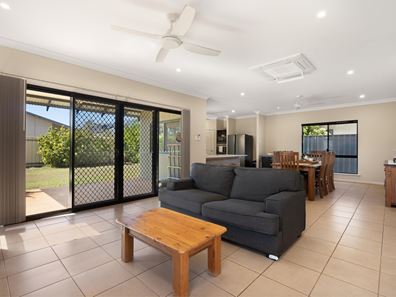 12 Walker Close, Millars Well WA 6714