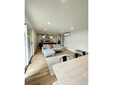 77 Commodore Avenue, Clarkson WA 6030