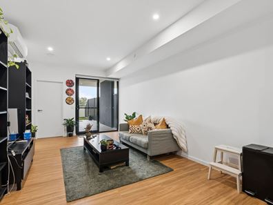 305/14 Leila Street, Cannington WA 6107