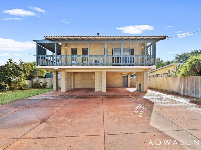 19 Tangadee Road, Golden Bay WA 6174