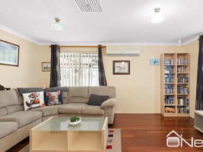 10 Napier Place, Brookdale WA 6112