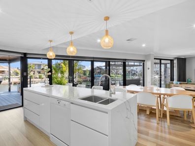 40B Warma Way, South Yunderup WA 6208