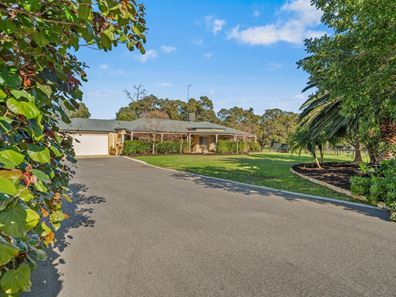 101 Summerfield Road, Serpentine WA 6125