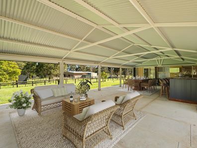 101 Summerfield Road, Serpentine WA 6125