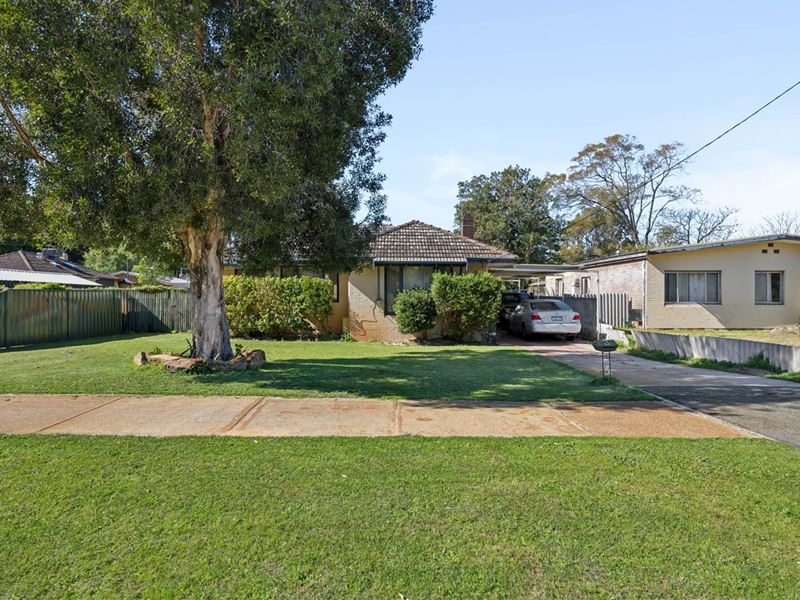 3 Priestley Street, Embleton WA 6062