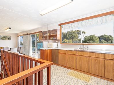 22 Iberia Street, Cervantes WA 6511