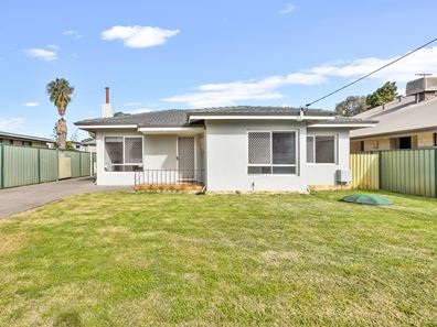 148 Williamson Avenue, Cloverdale WA 6105