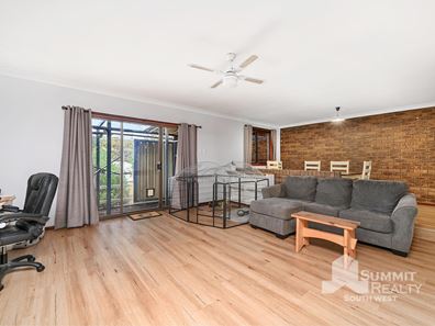 4 Hawkins Court, Australind WA 6233