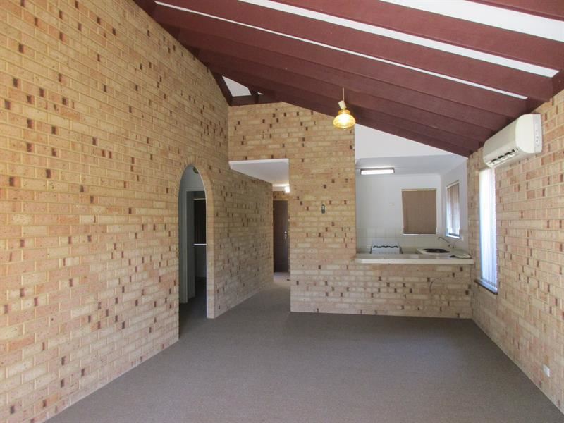 4/60 Golf View Street, Yokine WA 6060