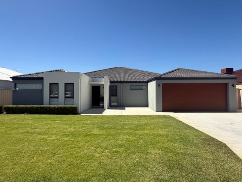 13 Quenda Dr, Canning Vale WA 6155