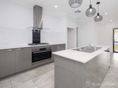 1 Tristan Way, Alkimos WA 6038