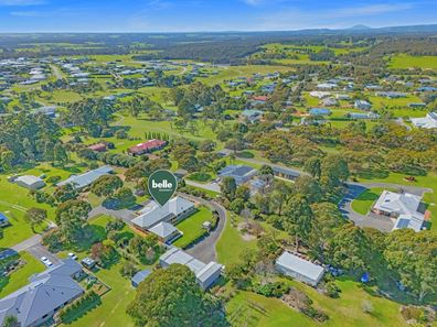 22 Deloraine Drive, Warrenup WA 6330