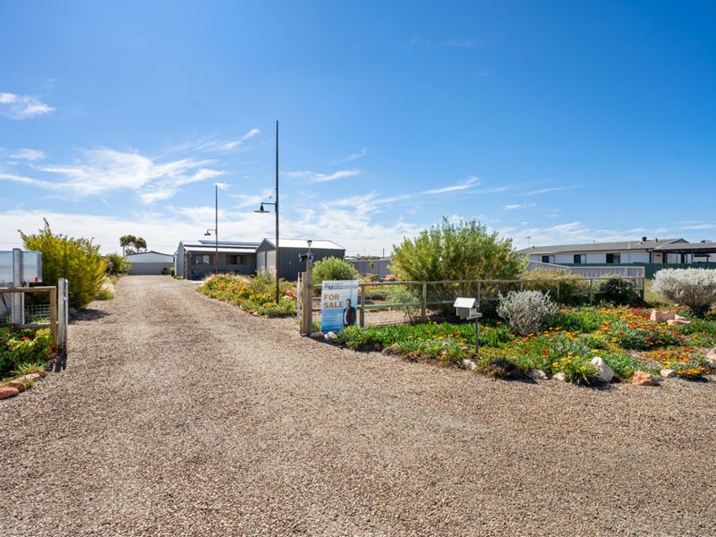 108 King Street, Coolgardie WA 6429