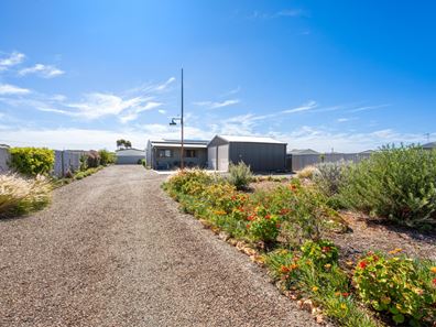 108 King Street, Coolgardie WA 6429