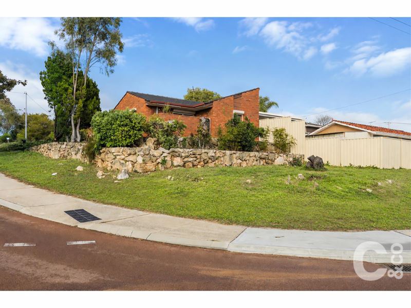 1 Tanson Road, Parmelia WA 6167
