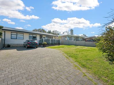 42 Bawdan Street, Willagee WA 6156