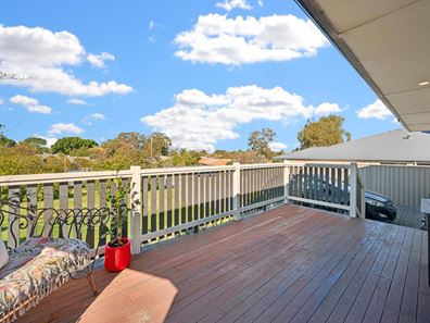 42 Bawdan Street, Willagee WA 6156