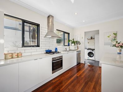 42 Bawdan Street, Willagee WA 6156