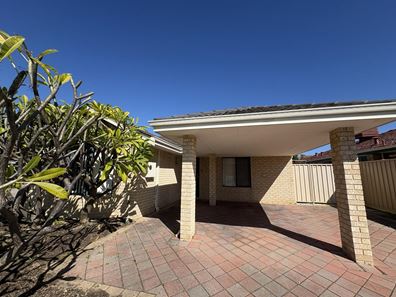 Unit 1/11 Norbertine Close, Queens Park WA 6107
