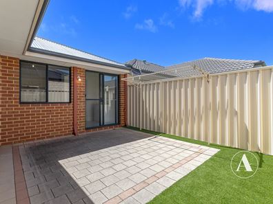 36/11 Hazlett Way, Canning Vale WA 6155