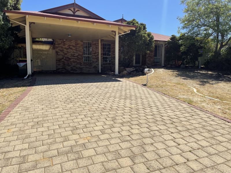 114 Stonehaven Parade, Kinross WA 6028