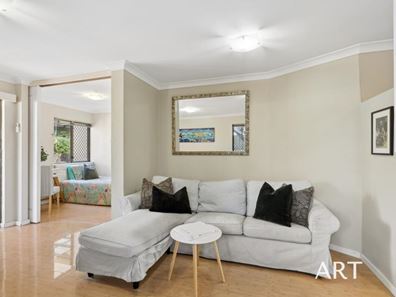 8/19 Delamere Avenue, South Perth WA 6151