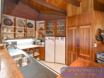 9 Greystones Road, Bridgetown WA 6255