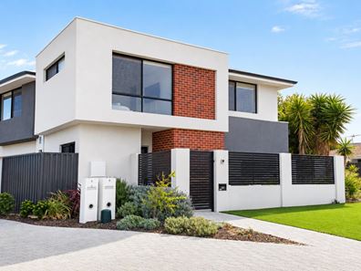 10A Hicks Way, Hillarys WA 6025