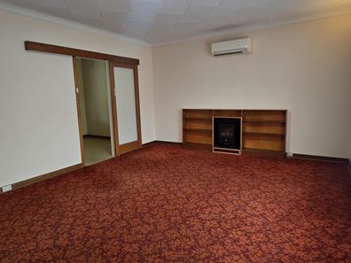7 Knight Place, Calista WA 6167