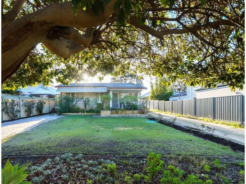 107 Armstrong Road, Wilson WA 6107