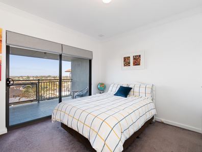 9/42 Kinsella Street, Joondanna WA 6060