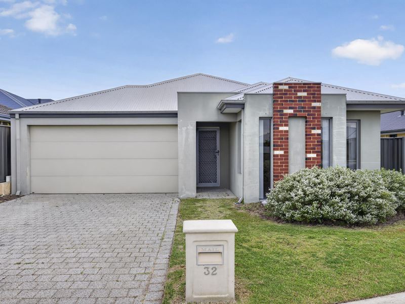 32 Parkhurst Avenue, Hilbert WA 6112