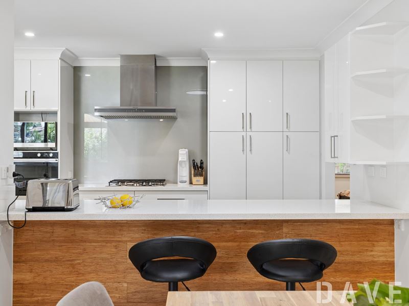 39 Sillmon Way, Duncraig WA 6023