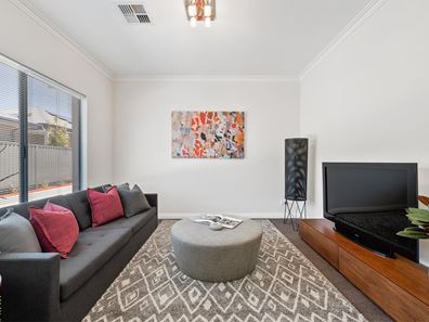 70B Mars Street, Carlisle WA 6101