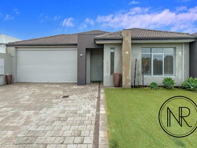 21 Mcphail Street, Piara Waters WA 6112