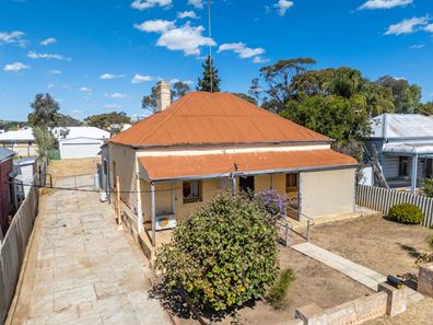 171 Duke Street East, Northam WA 6401