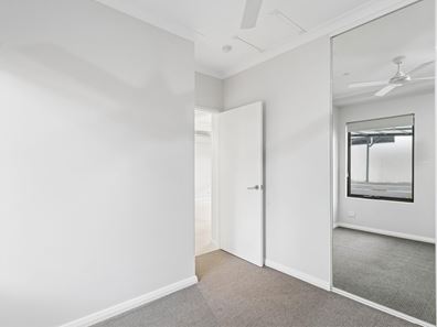 3/8 Lilacdale Road, Innaloo WA 6018