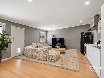 213 Sevenoaks Street, Cannington WA 6107