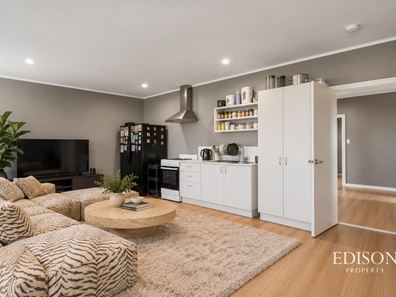213 Sevenoaks Street, Cannington WA 6107