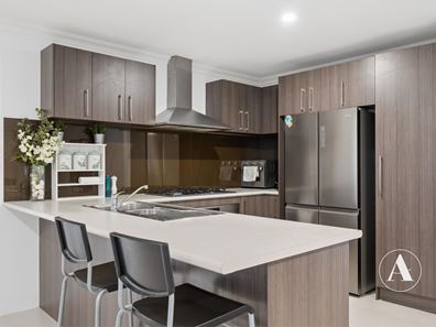 49A Hopkinson Way, Wilson WA 6107