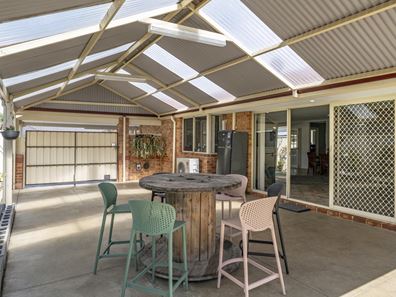 8 Kilchatten Crescent, West Busselton WA 6280