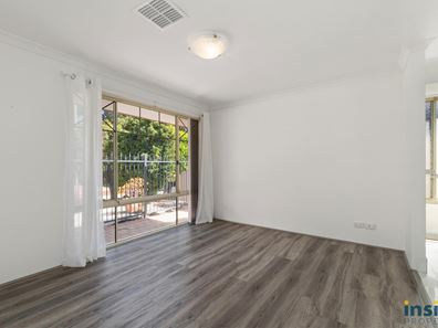 17 Bethany Gardens, Iluka WA 6028
