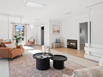 12 Buchan Place, Hillarys WA 6025