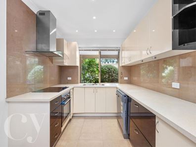 4/39 Osborne Road, East Fremantle WA 6158