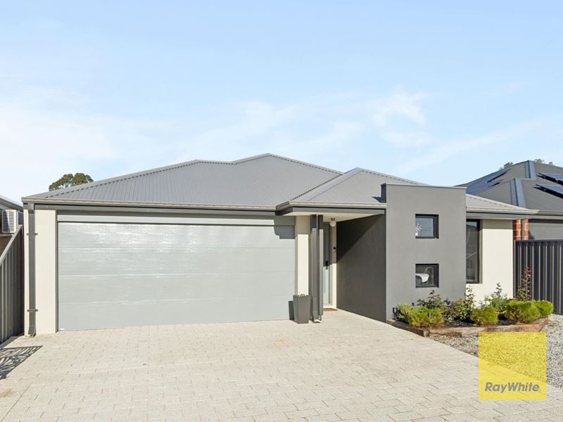 15 Mcmullan View, Hazelmere WA 6055